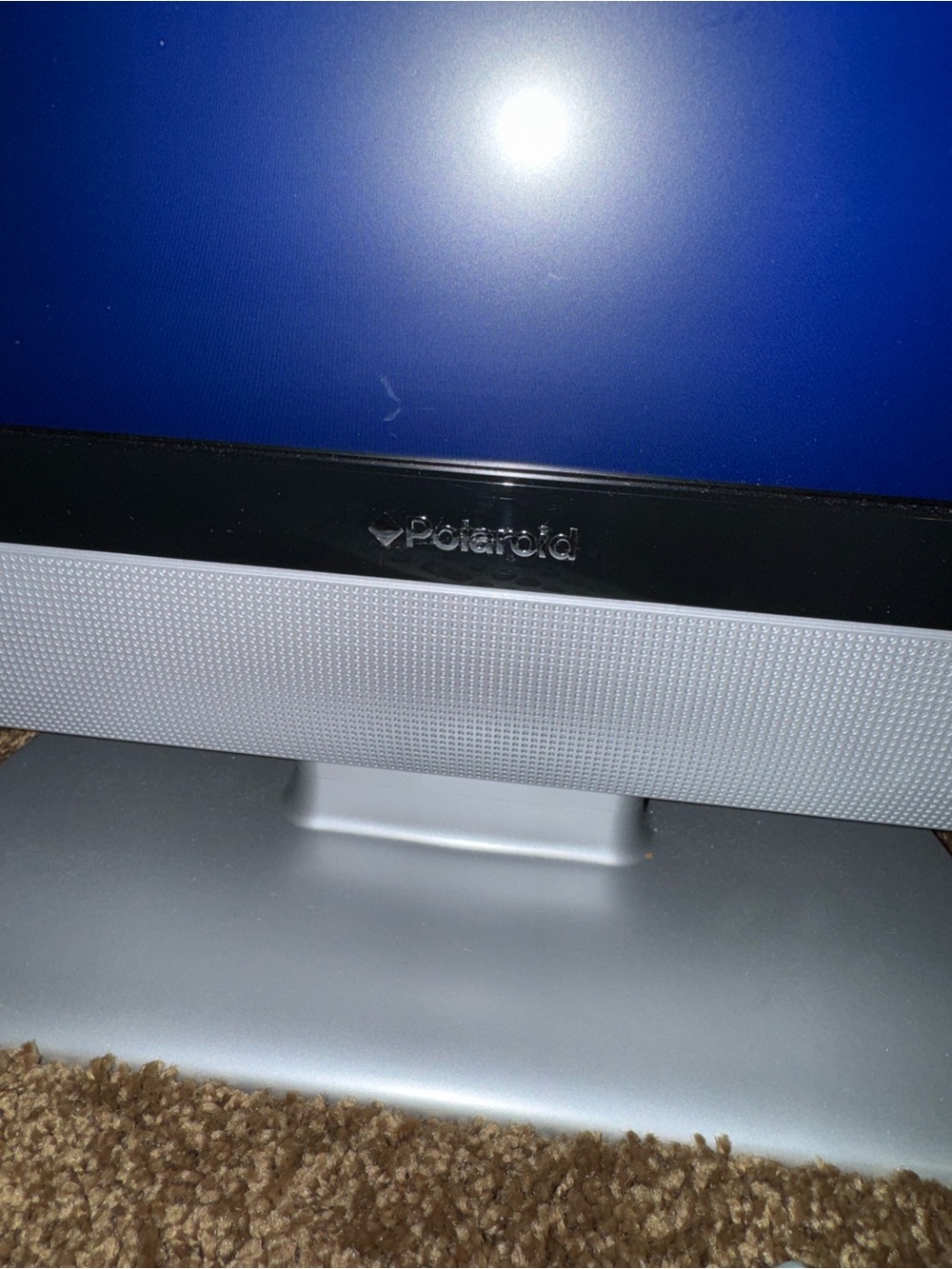 Polaroid TV/Computer Monitor - Picture 3 of 7